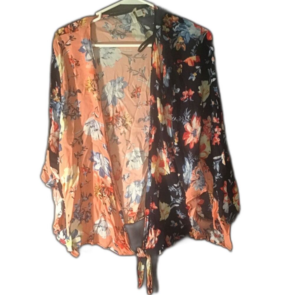 Cato Fashions 18/20W Floral Tie-Front Kimono Top - Peach & Black Mixed Print